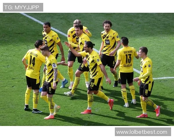 皇马强势出击3-0战胜多特蒙德全场沸腾的背后故事与分析