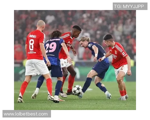 本菲卡与马竞友谊赛激战成平局双方精彩进球瞬间回顾