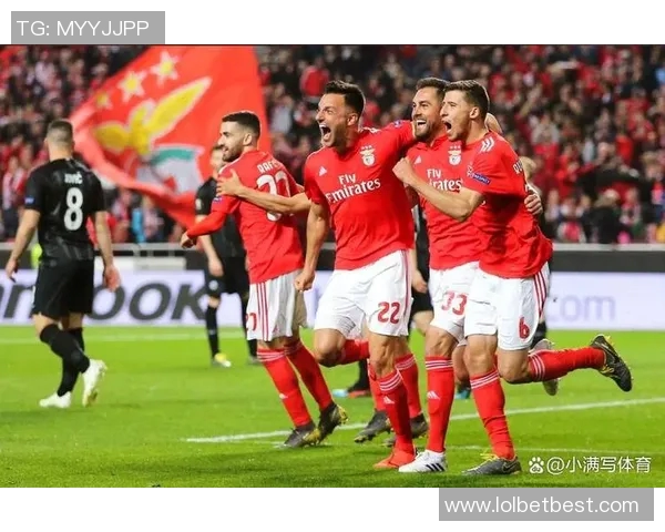 足总杯精彩对决本菲卡以3-0战胜波尔图全场沸腾瞬间回顾