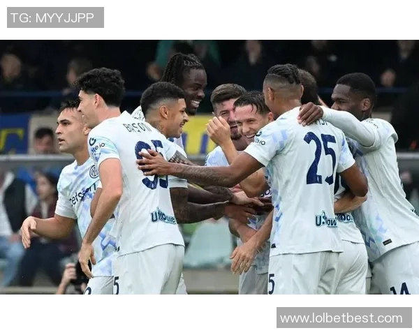 友谊赛精彩回顾:里昂轻取国米乌龙球引发全场欢呼